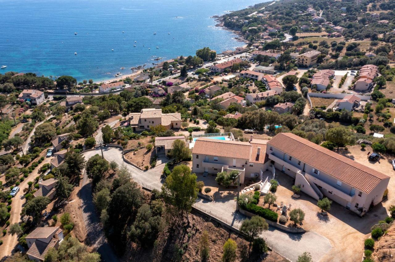 Residence Roc E Mare Tiuccia Buitenkant foto