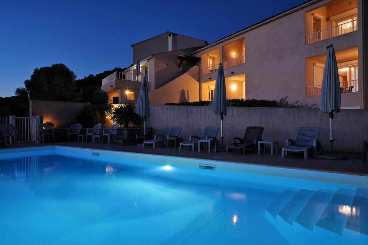 Residence Roc E Mare Tiuccia Buitenkant foto