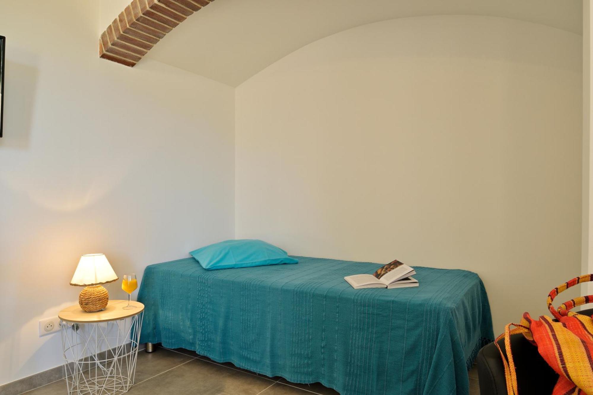 Residence Roc E Mare Tiuccia Kamer foto